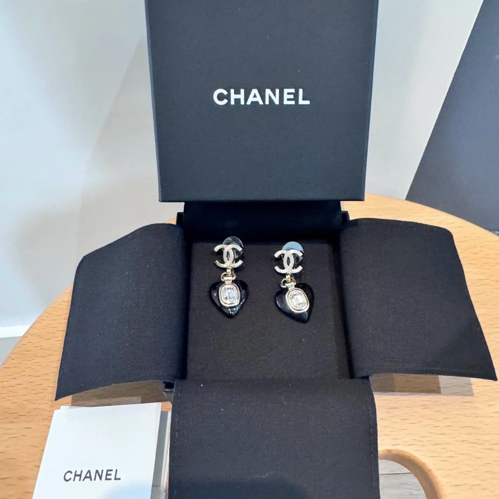 CHANEL Heart Earrings